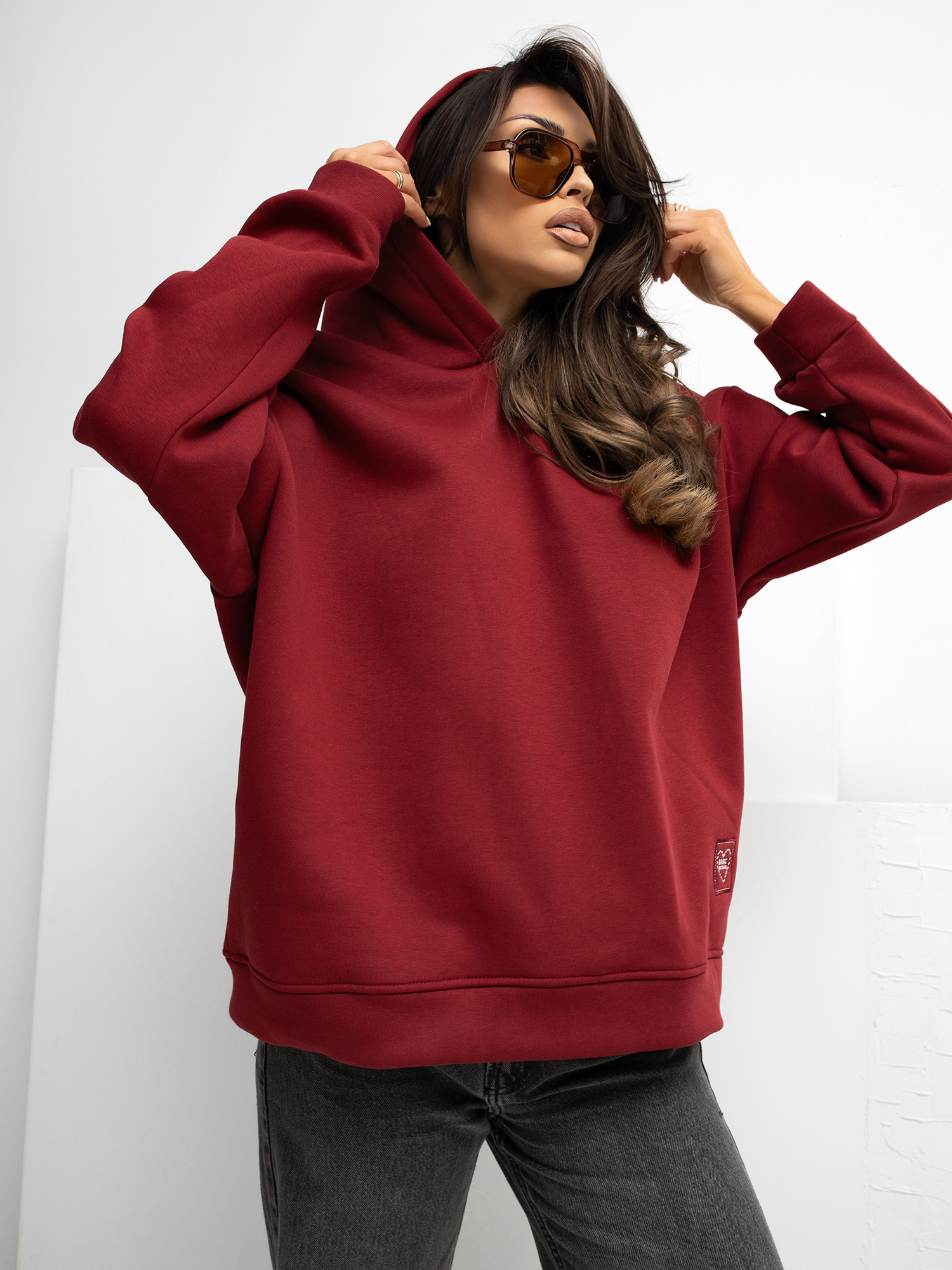 Bordowa ocieplana bluza basic z kapturem RUE PARIS