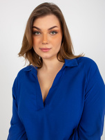 Ciemnoniebieska koszulowa bluzka plus size z wiskozy 
