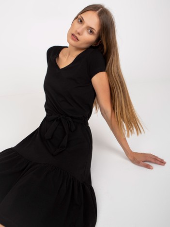 Czarna sukienka basic z bawełny z wiązaniem RUE PARIS 