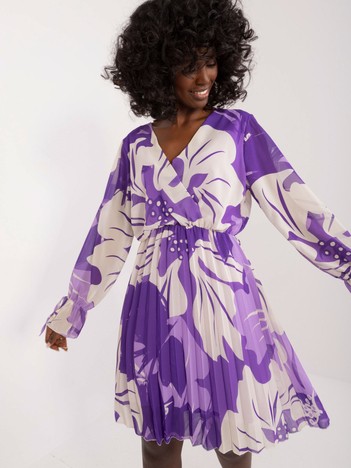 Fioletowo-beżowa rozkloszowana sukienka z printem