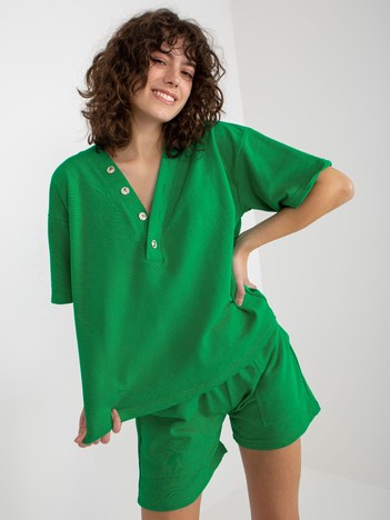 Zielony letni komplet dresowy z bluzką z guzikami 